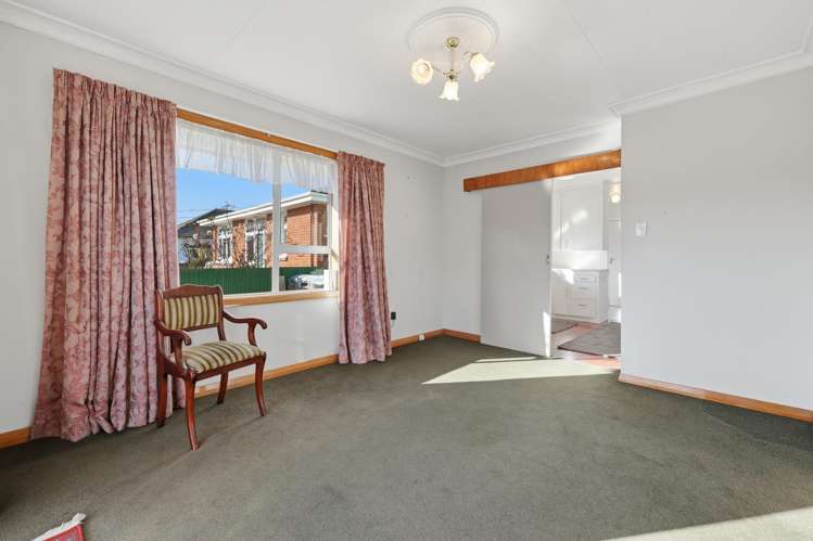 132 Macandrew Road South Dunedin_12