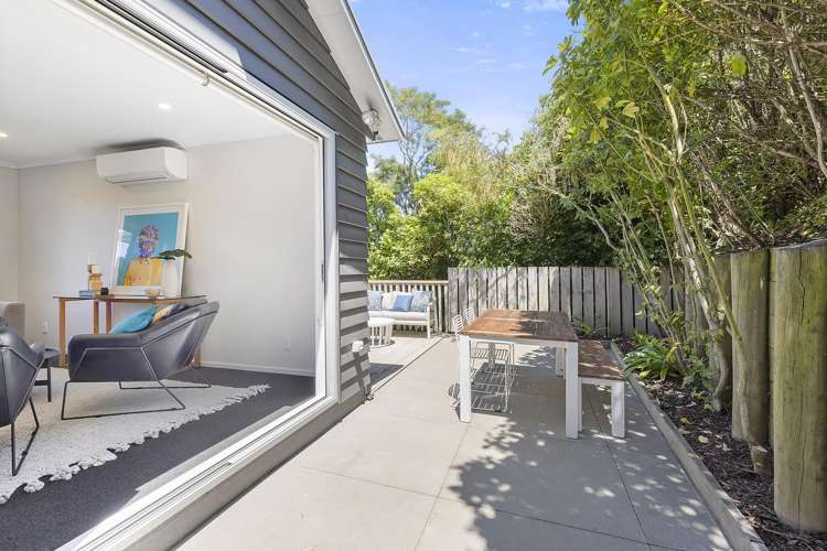 31 Mascot Street Tawa_11