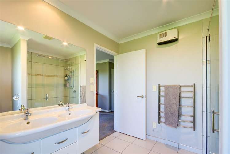 797 Loburn Whiterock Road Loburn_17