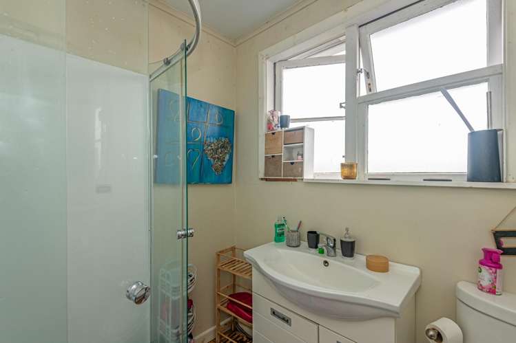 46 Clyde Crescent Roslyn_8