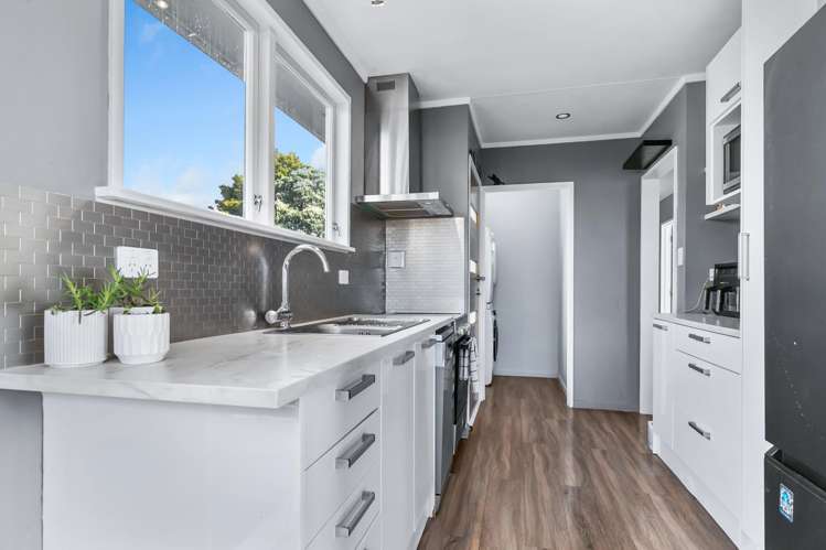 7 Ryder Crescent Levin_2