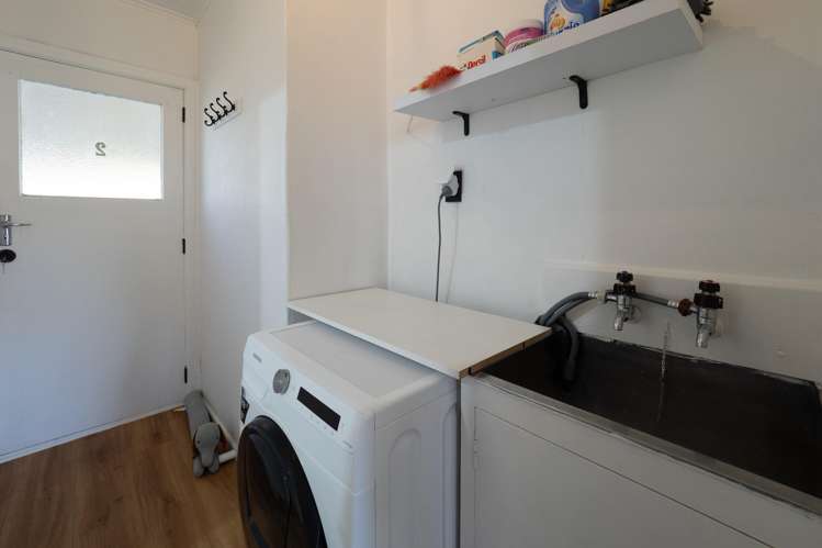 2/42 Aitken Street Ashburton_8