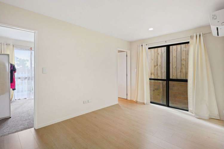 102 Thomas Road Flat Bush_24