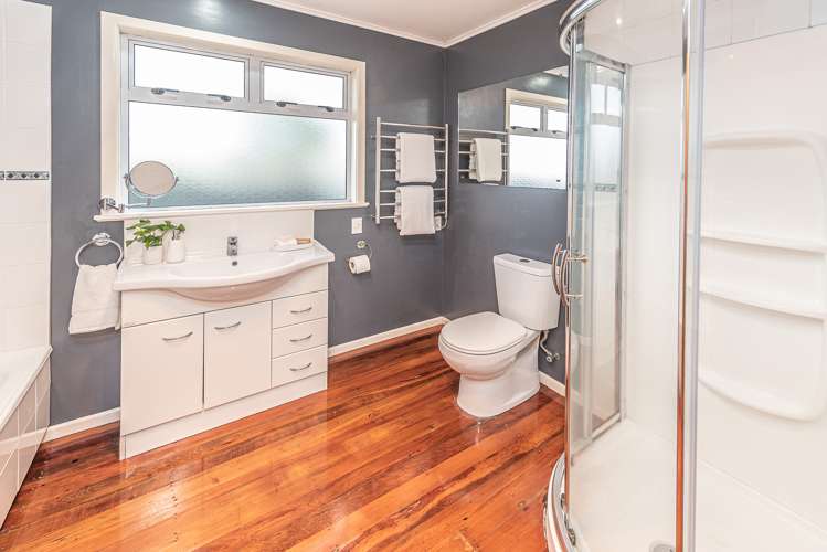 11 Lindsey Crescent Springvale_12