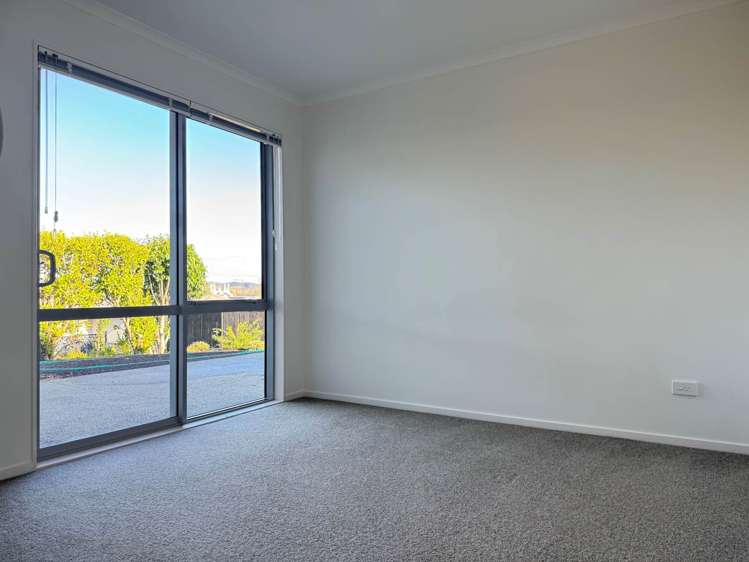 8 Kingfisher Road Silverdale_7