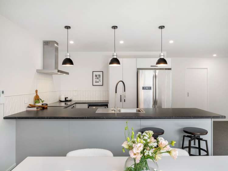 3A Hutchison Crescent Durie Hill_12