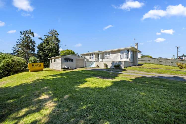15 Eden Street Mangere East_14