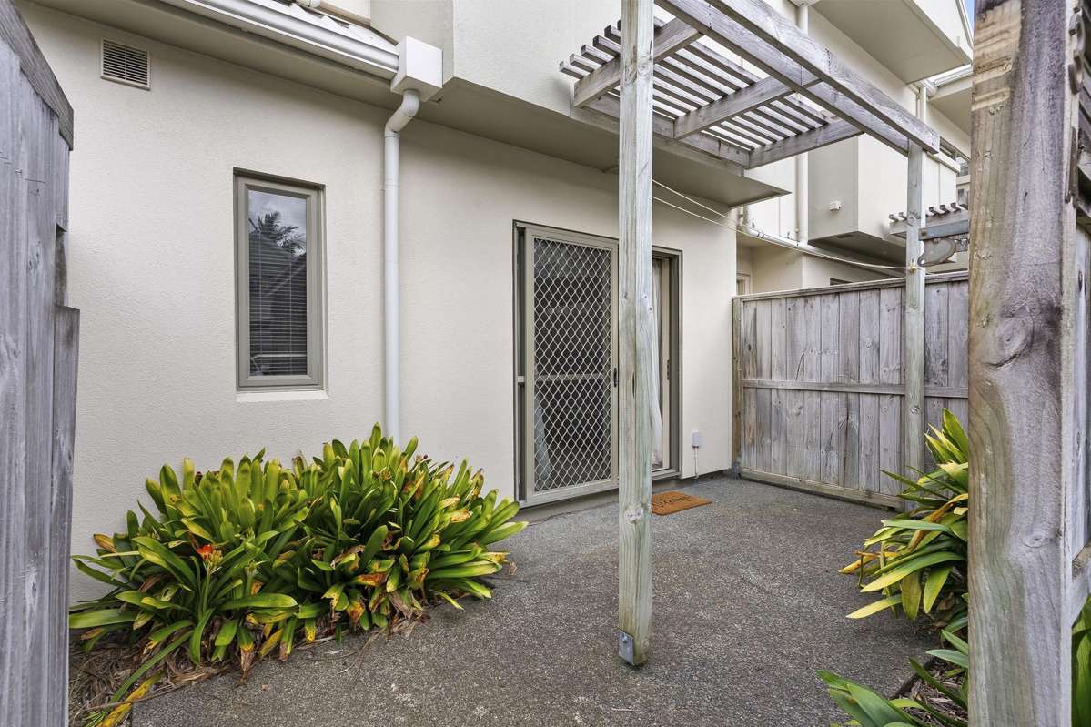73A/21 Hunters Park Drive_1