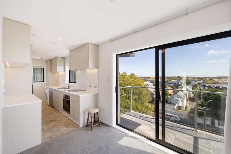 502/18 Carlton Mill Road Merivale_2