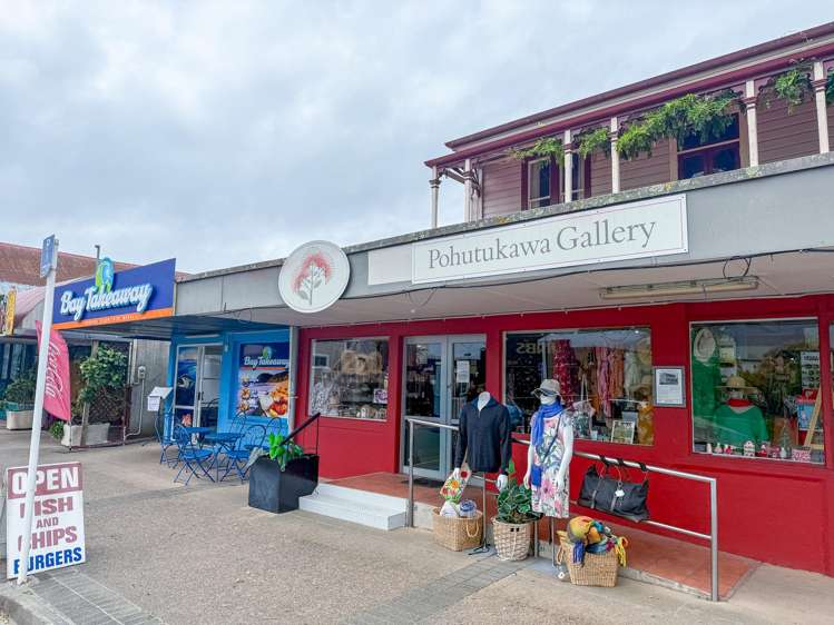 44 Commercial Street Takaka_1