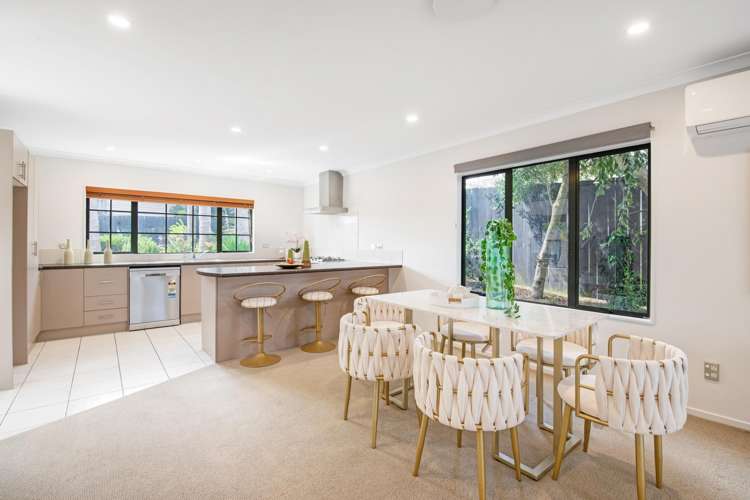 2/24 James Street Bayview_6