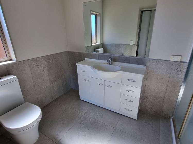 59 Pine Harbour Parade Beachlands_7