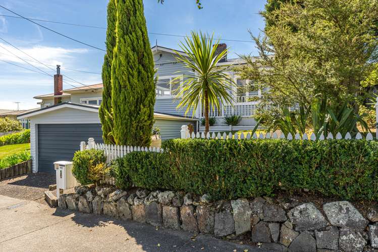 8 New Windsor Road Avondale_18