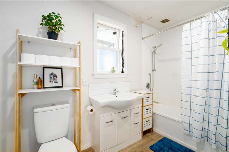 67 Garreg Road Bryndwr_9