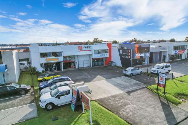 1/7A Waipareira Avenue Henderson_2