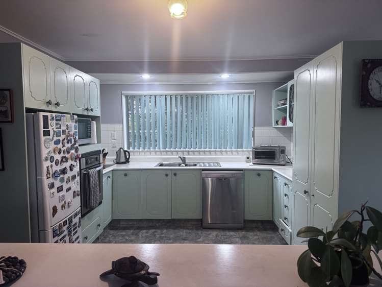 80 King Street West_3