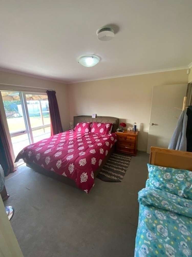 44 Merlot Drive 11554_5