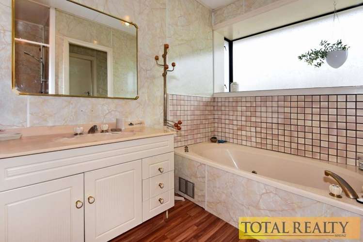 34 Skerten Avenue Hornby_15