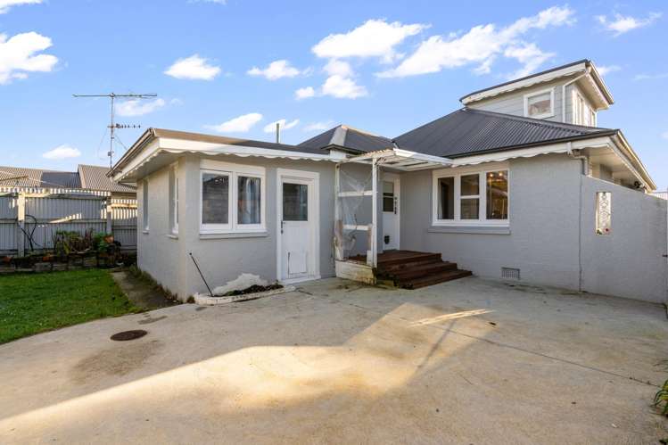 141 Catherine Street Windsor_16