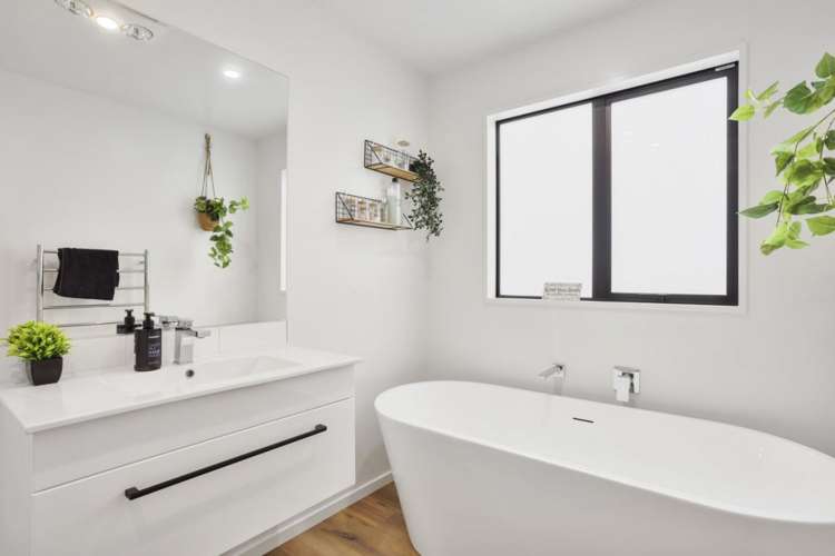 8 Pakohe Street Pegasus_13