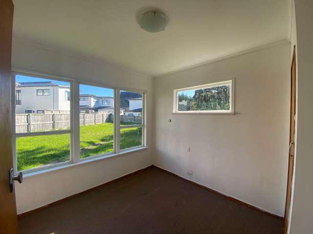 25 Commodore Drive Lynfield_2