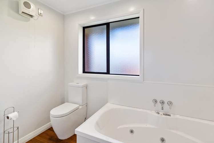 18 Grants Road Marchwiel_8