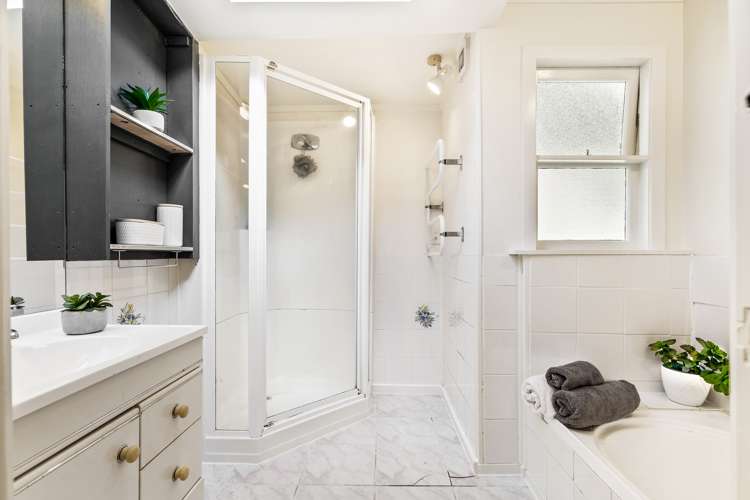 193 Victory Road Laingholm_14