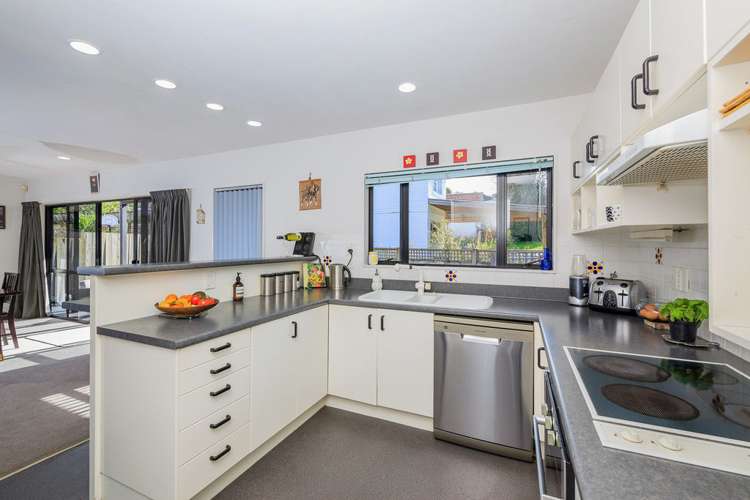 2/182 Queen Street Northcote Point_2