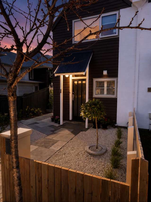 Price reduced - now $439,000!!