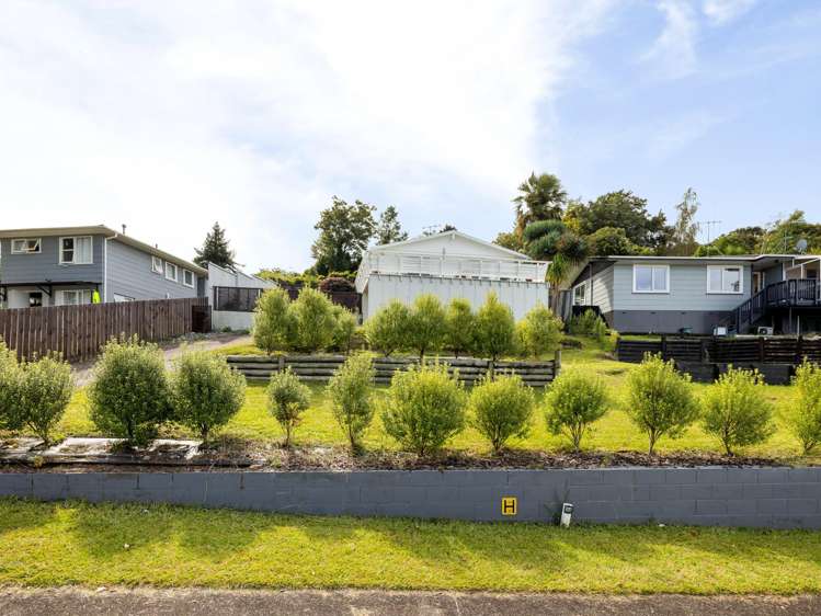 28 Rothesay Place Dinsdale_21