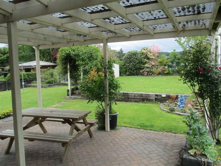 154 Golf Road Taumarunui_1