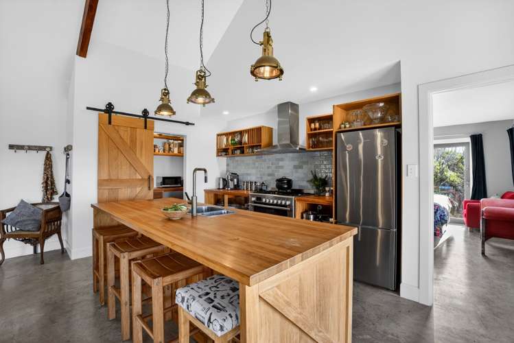 2760 South Head Road, South Head Helensville_16