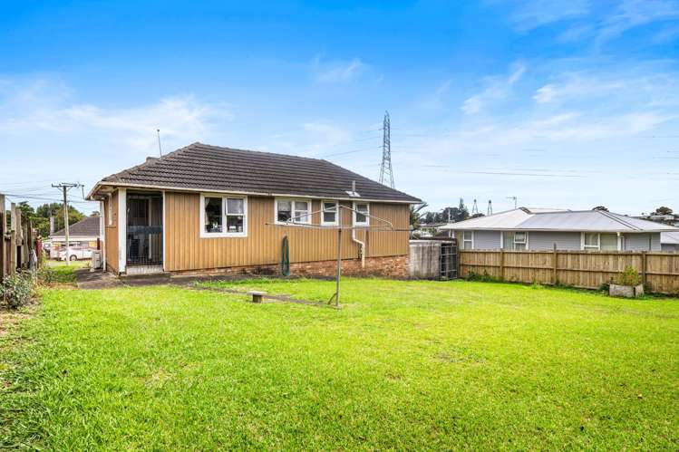9 Capstick Road Otara_14
