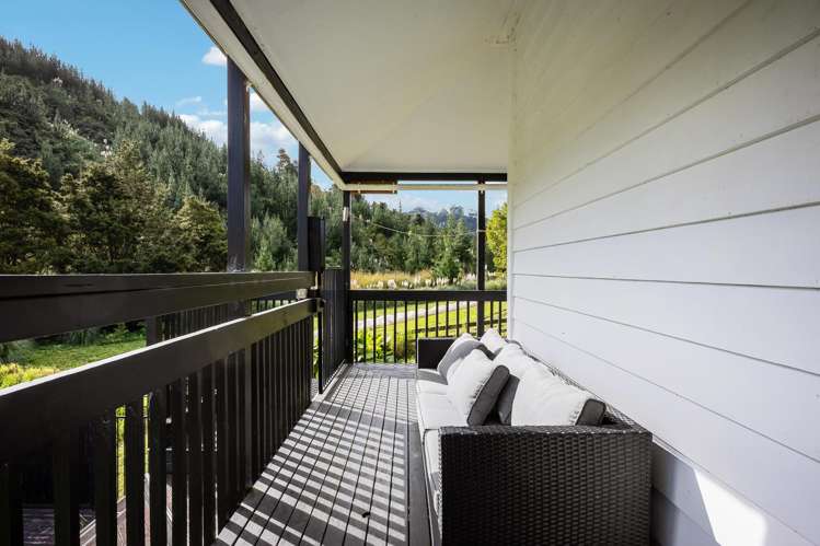 21 Noakes Hill Road Puhoi_11