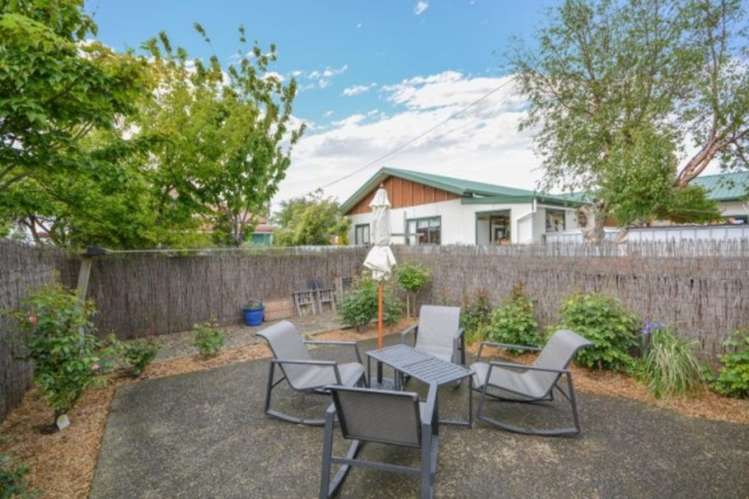 37 Macandrew Road South Dunedin_8