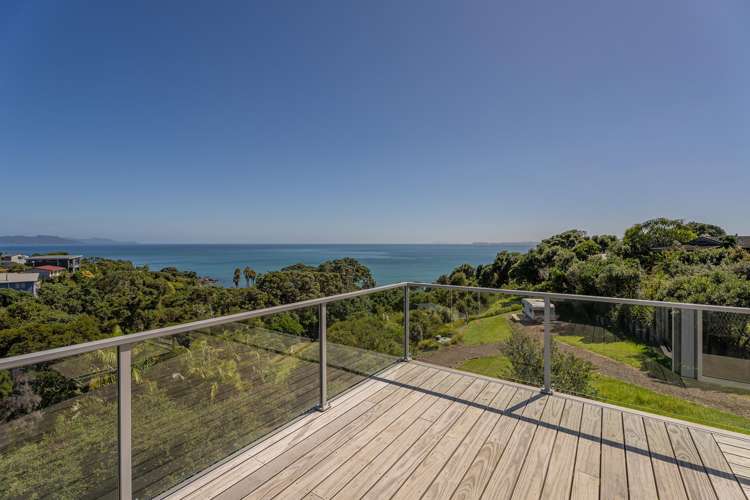 28 Gray Avenue Kuaotunu_17