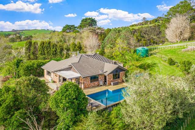 Rural Charm, Modern Living