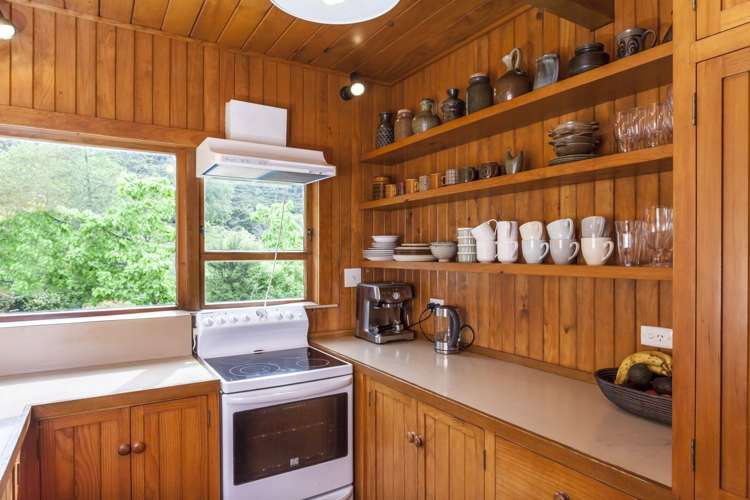 53 Kauaeranga Valley Road Thames_11