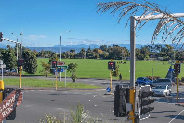 10/5 Bisley Avenue Moana_24
