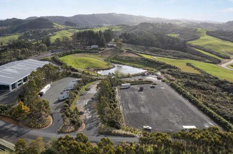 Yard 2, 909 Haruru Road Silverdale_2