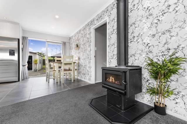 22 Challen Close Conifer Grove_4