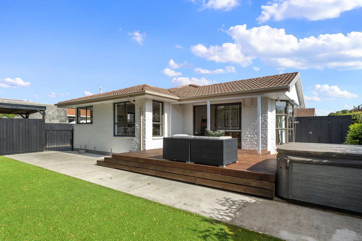 2/12 Camrose Place_0