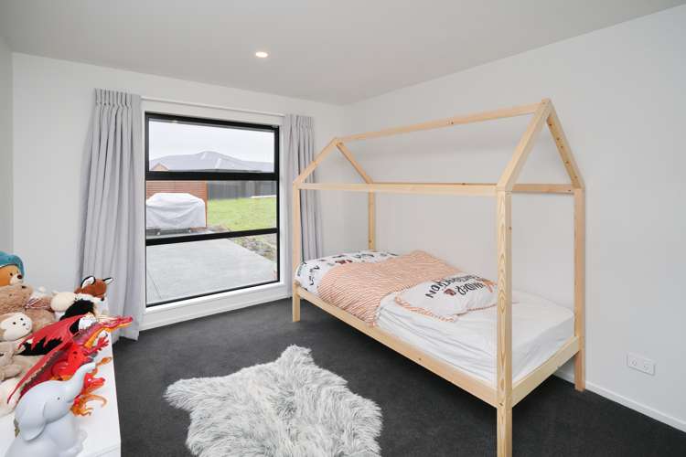 2 Quail Way Amberley_6