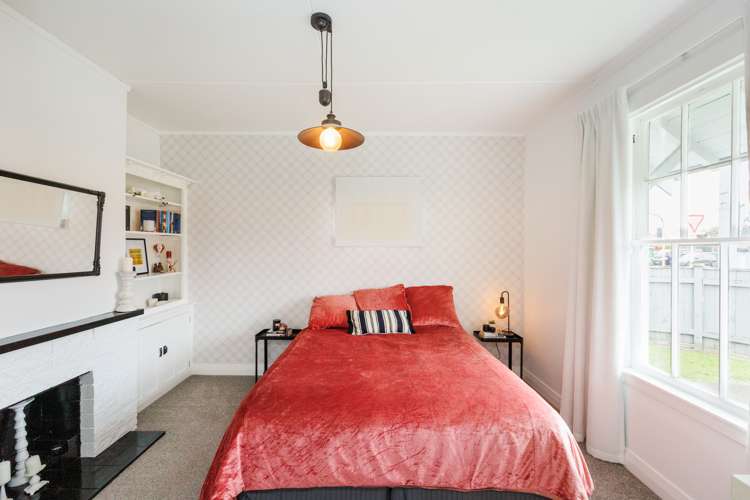 70 Milson Line Milson_10