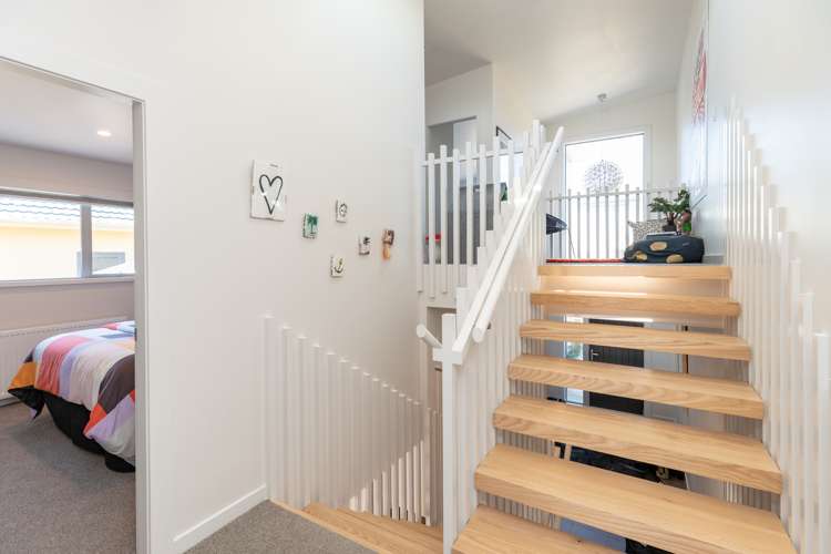 18 Birkhall Grove Strathmore Park_12