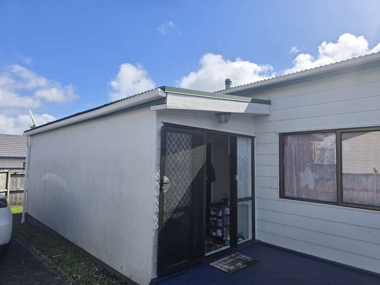 33 Metcalfe Road Ranui_1