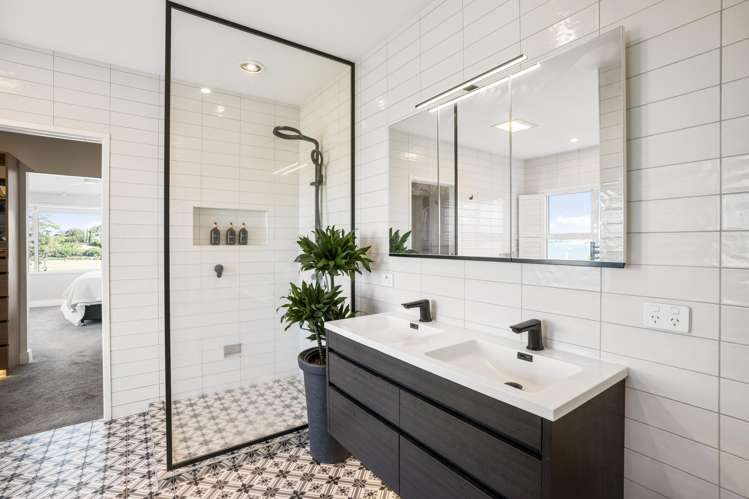 196 Riddell Road Glendowie_17