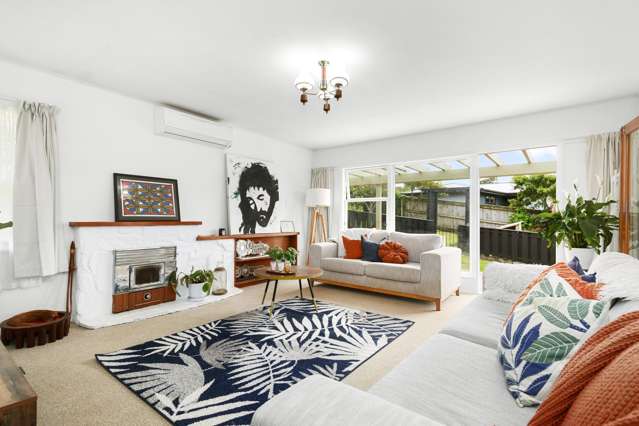 64 Larsen Crescent Tawa_3