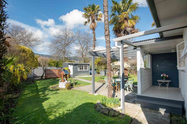 16 Chisnall Street Stoke_10