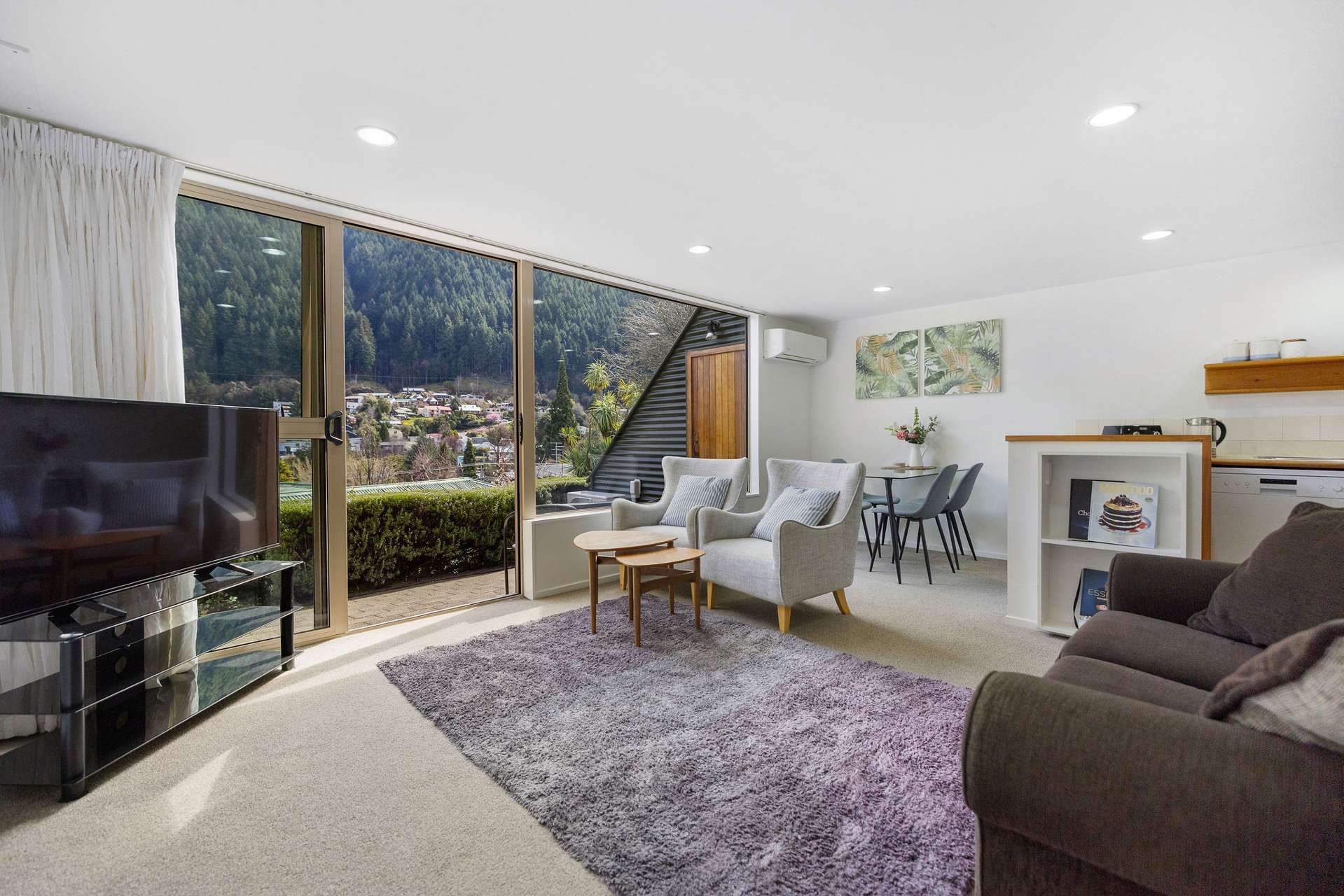 6T/108 Hallenstein Street Queenstown_0
